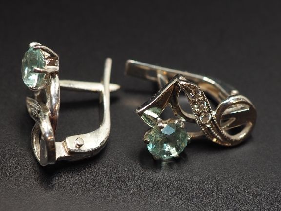 Серьги из серебра с бериллами 0.85 карат - 48