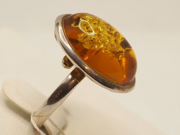 Серебряное кольцо с Янтарём - 204